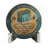 Geocaching Official 2000 Finds Geocoin Achievement Award Set