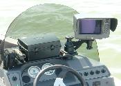 Lowrance mounted on Lund Pro-V